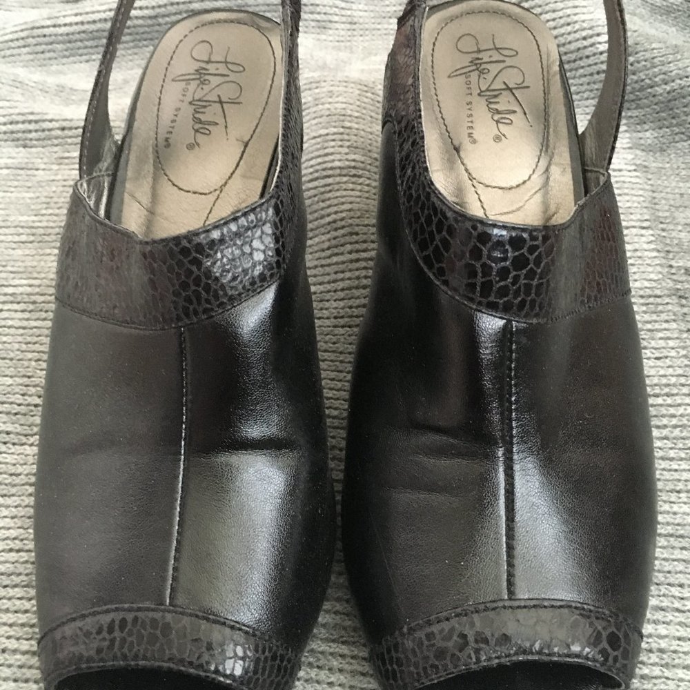 LifeStride Black Heels